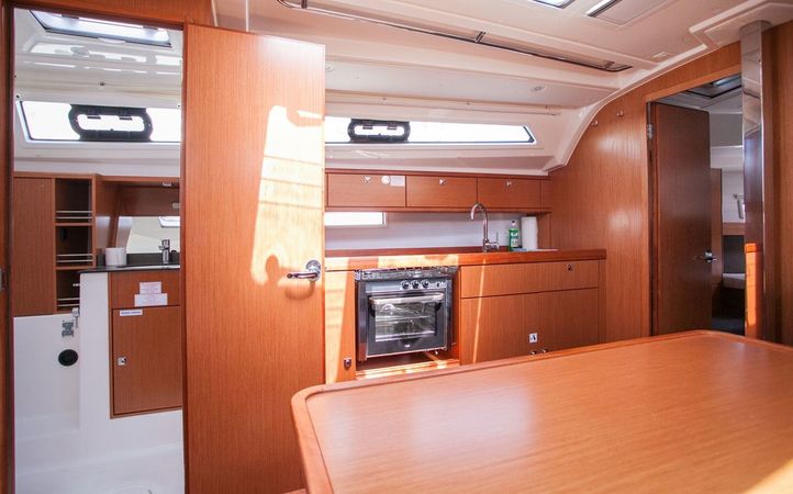 Bavaria Cruiser 41 | Dolce Vita