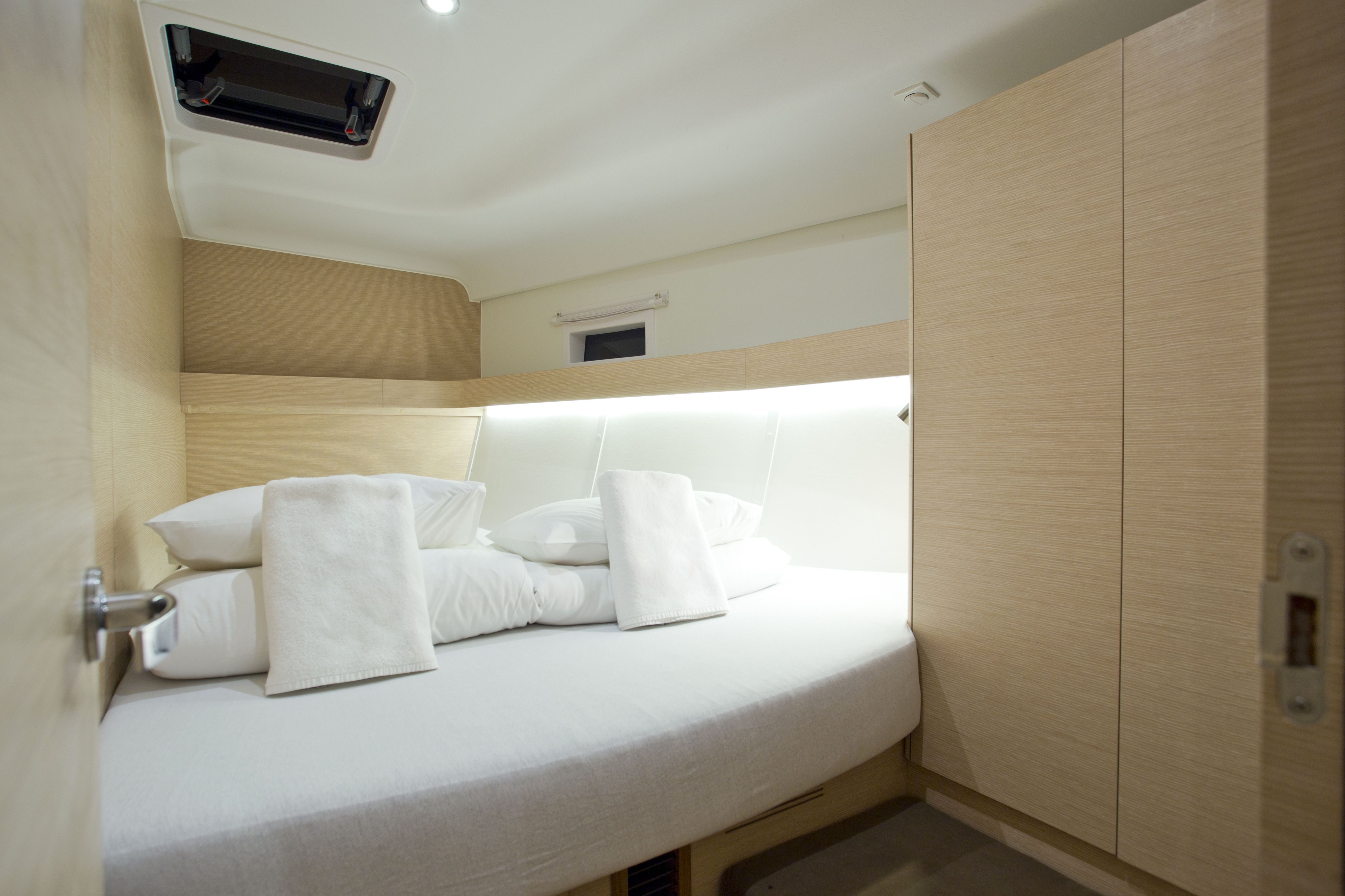 Elan 50 Impression | Friends