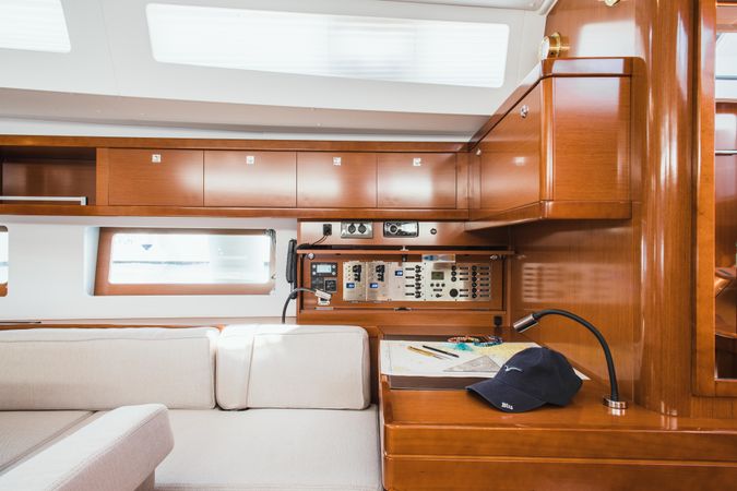 Beneteau Oceanis 55 | Esther