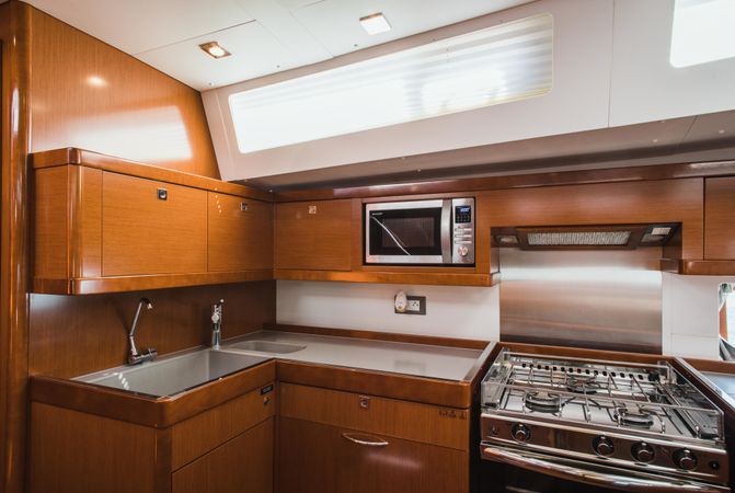 Beneteau Oceanis 55 | Esther