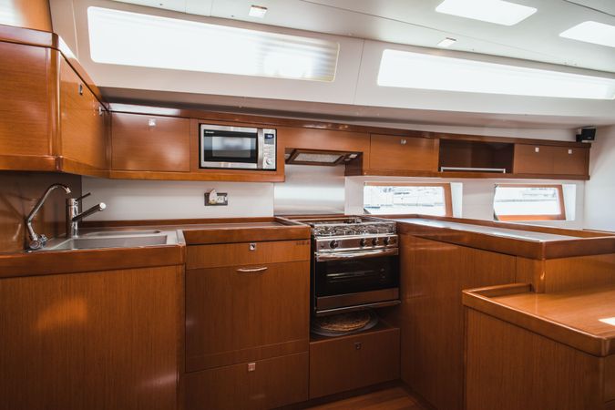 Beneteau Oceanis 55 | Esther
