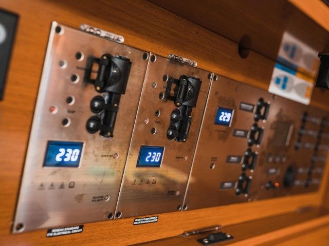 Beneteau Oceanis 55 | Esther