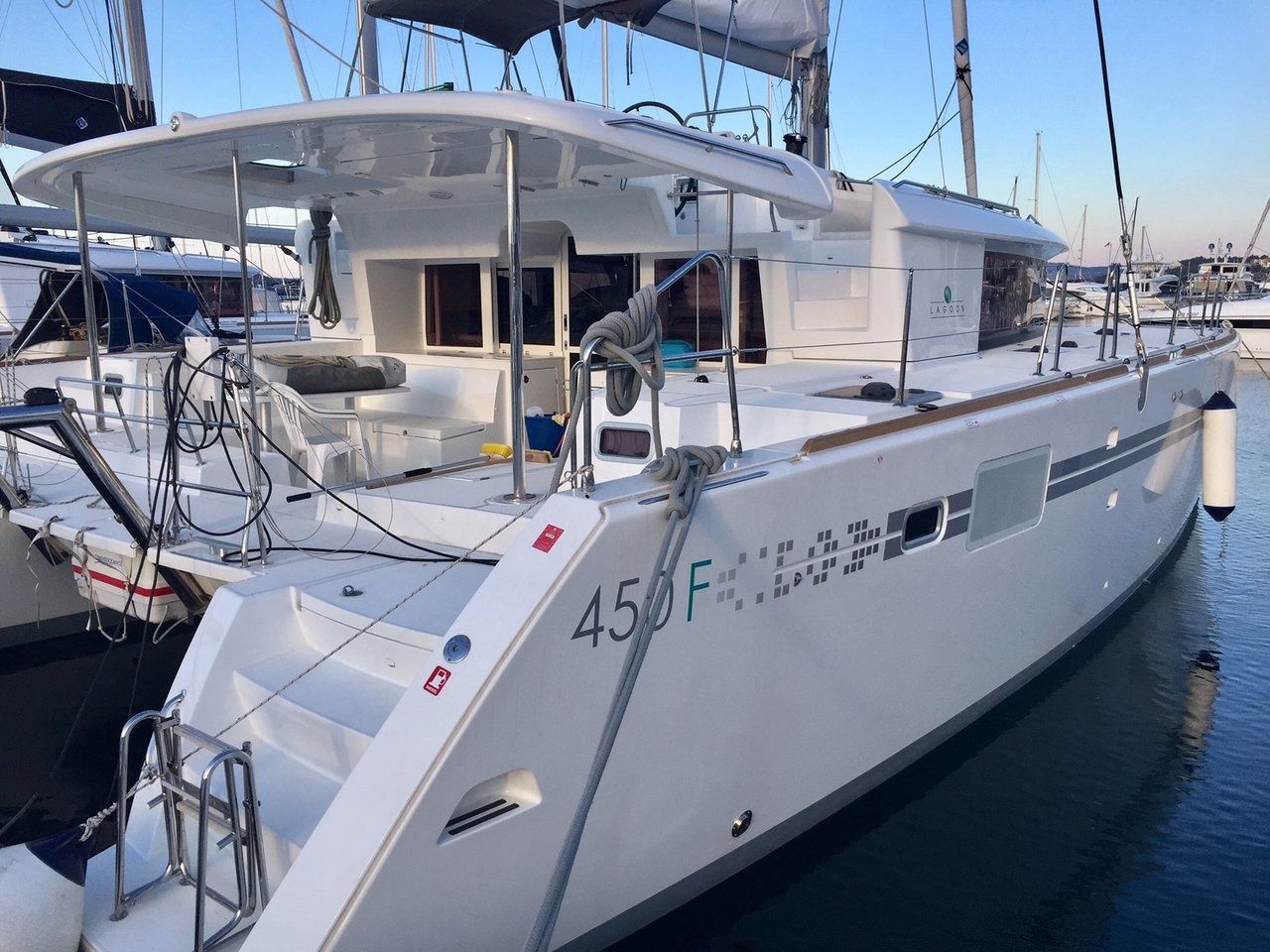 Lagoon 450 F | Diva