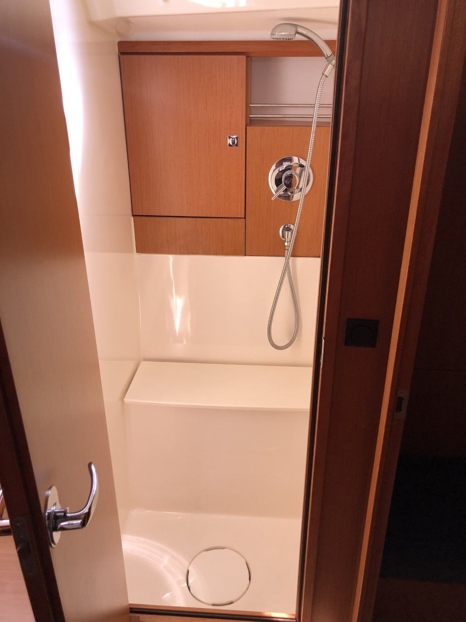 Bavaria Cruiser 46 | Dea