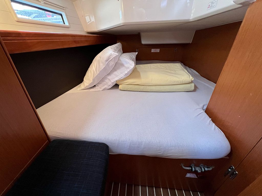 Bavaria Cruiser 37 | Bura