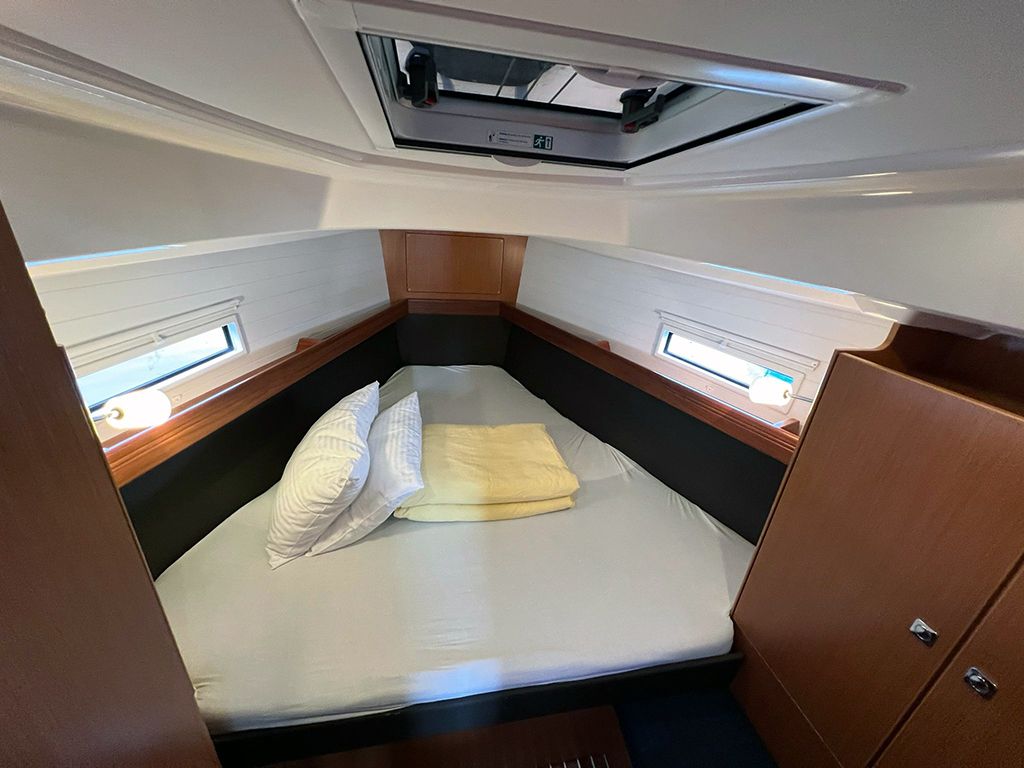 Bavaria Cruiser 37 | Bura