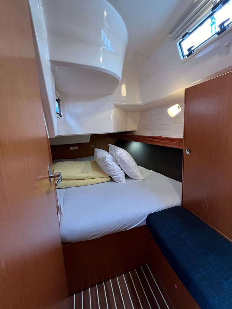 Bavaria Cruiser 37 | Bura