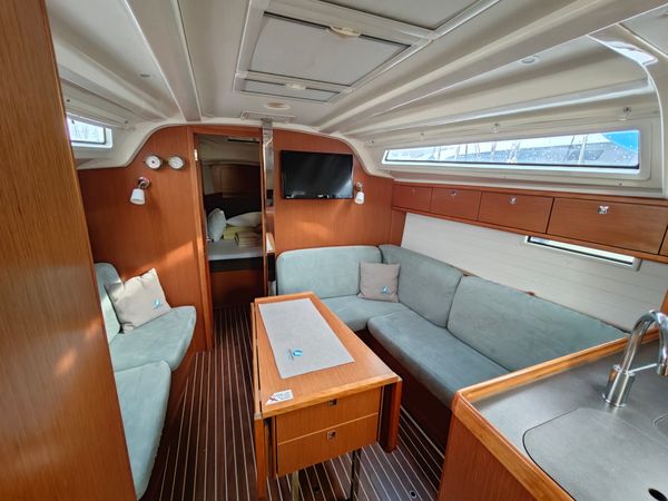 Bavaria Cruiser 37 | Bura