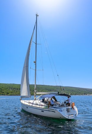 Bavaria Cruiser 46 | She