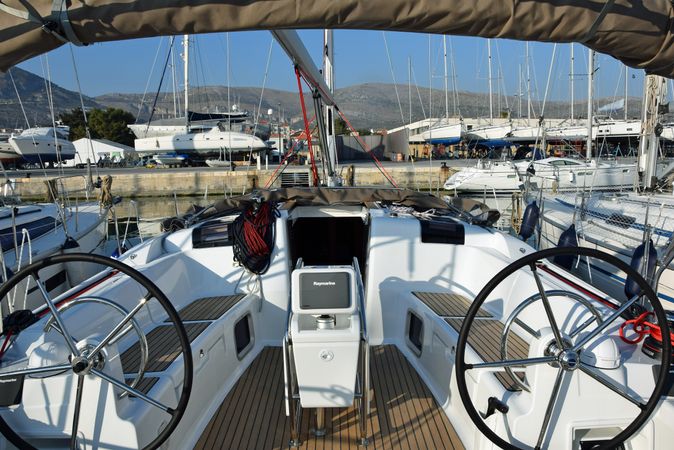 Jeanneau Sun Odyssey 449 | Beaujolais