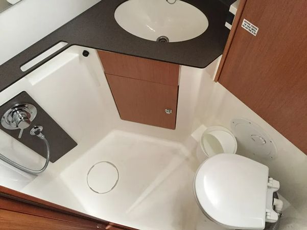 Bavaria Cruiser 46 | Thalia