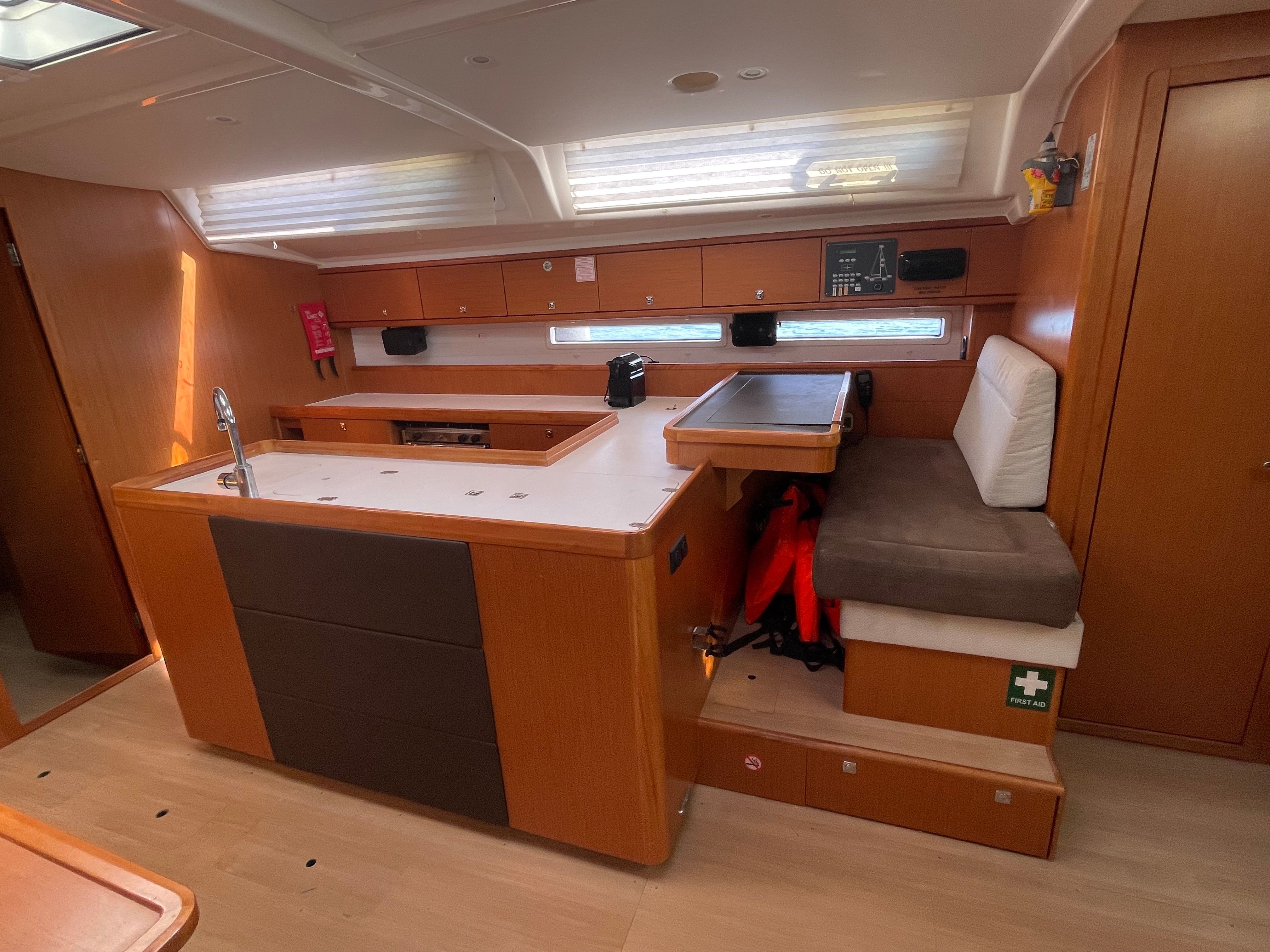 Bavaria Cruiser 56 | Kallirrhoe