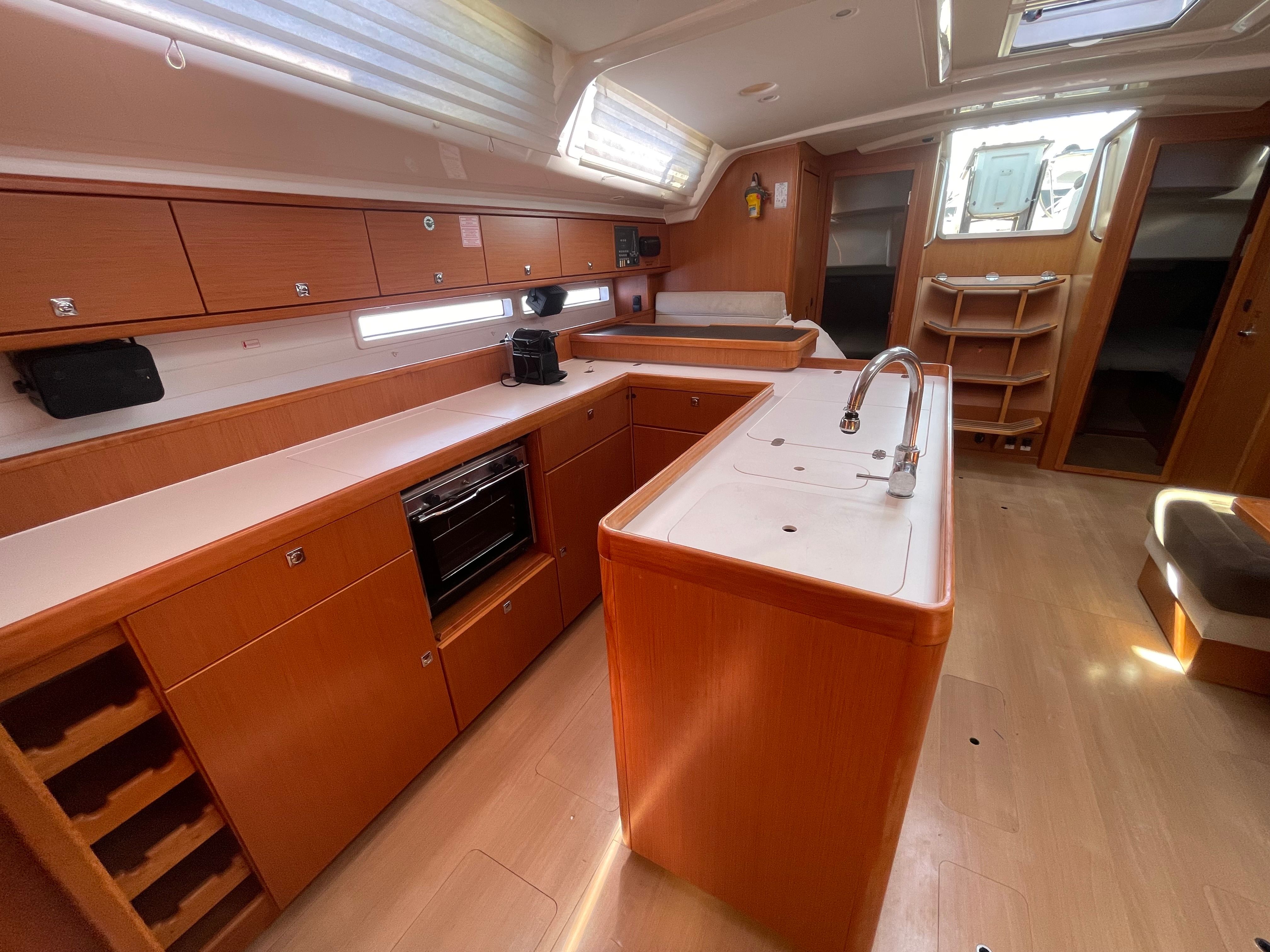 Bavaria Cruiser 56 | Kallirrhoe