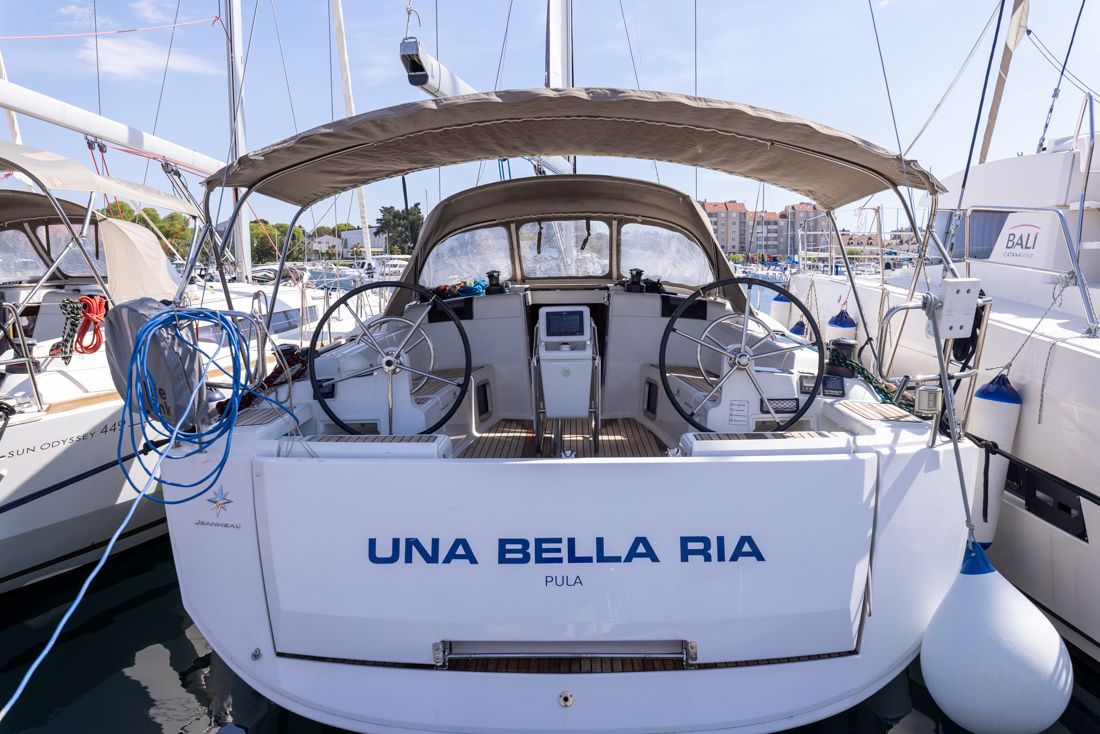 Jeanneau Sun Odyssey 449 | Una Bella Ria