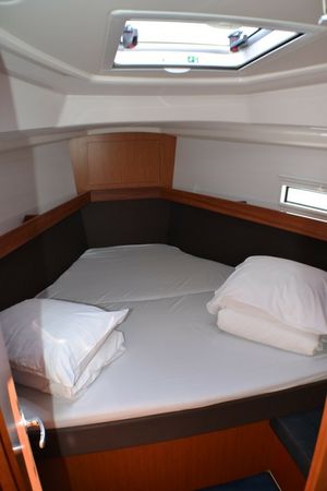 Bavaria Cruiser 37 | Hana