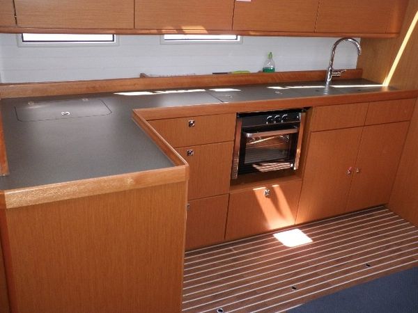 Bavaria Cruiser 34 | Tika