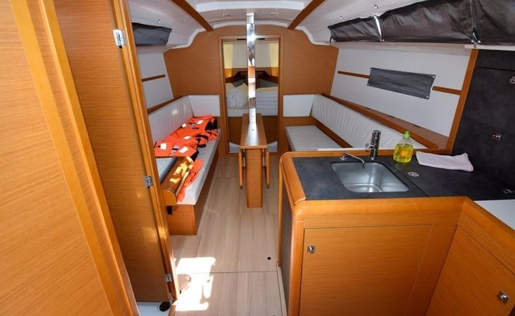 Jeanneau Sun Odyssey 349 | Vita