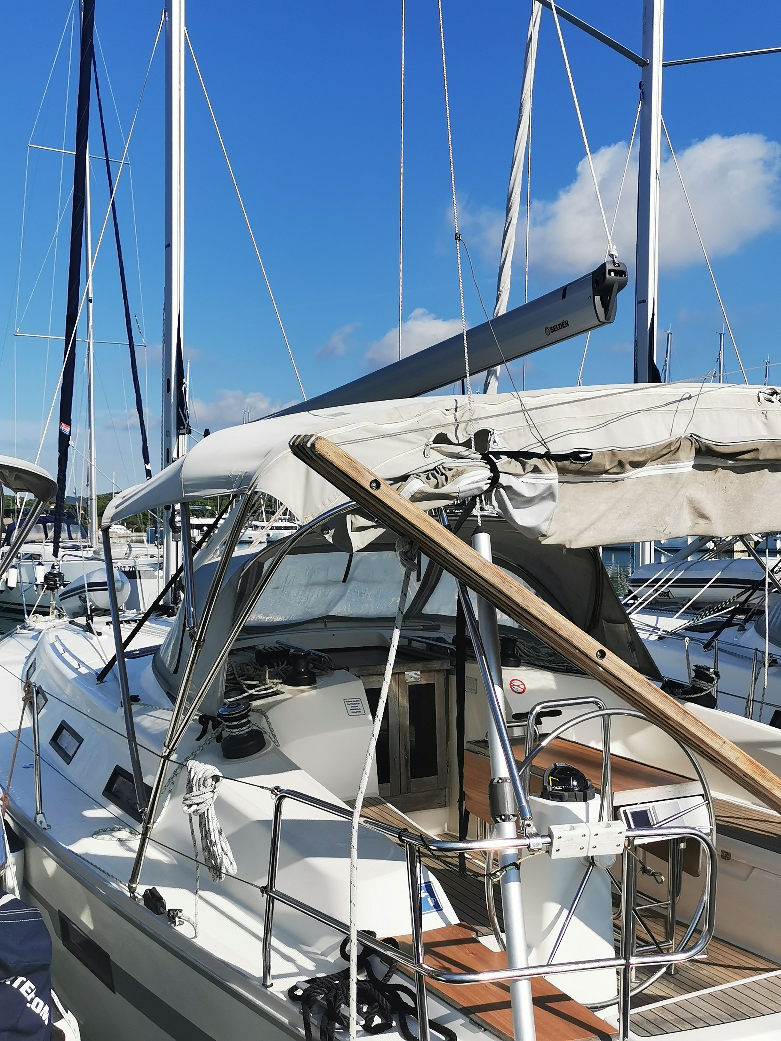 Bavaria Cruiser 40 | Vida