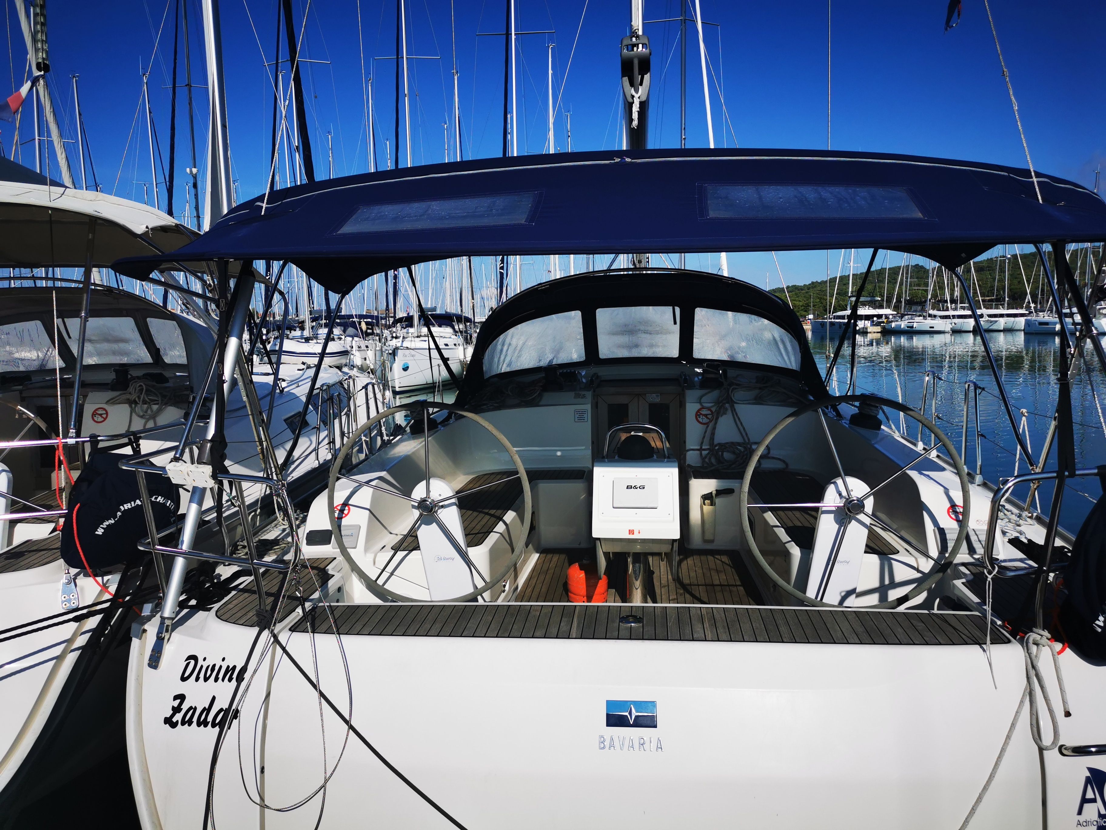 Bavaria Cruiser 46 | Divine