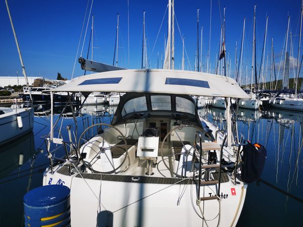 Bavaria Cruiser 37 | Twister