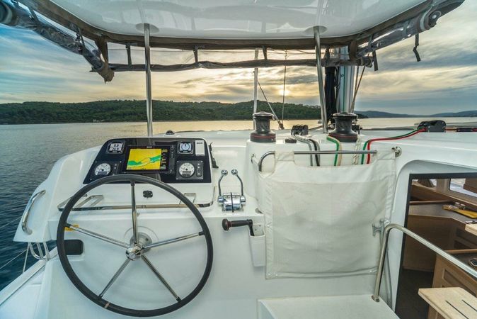 Lagoon 42 | Leggiero