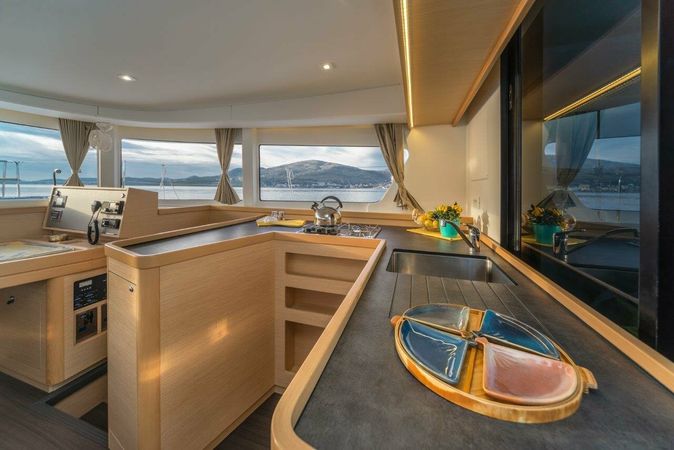Lagoon 42 | Leggiero
