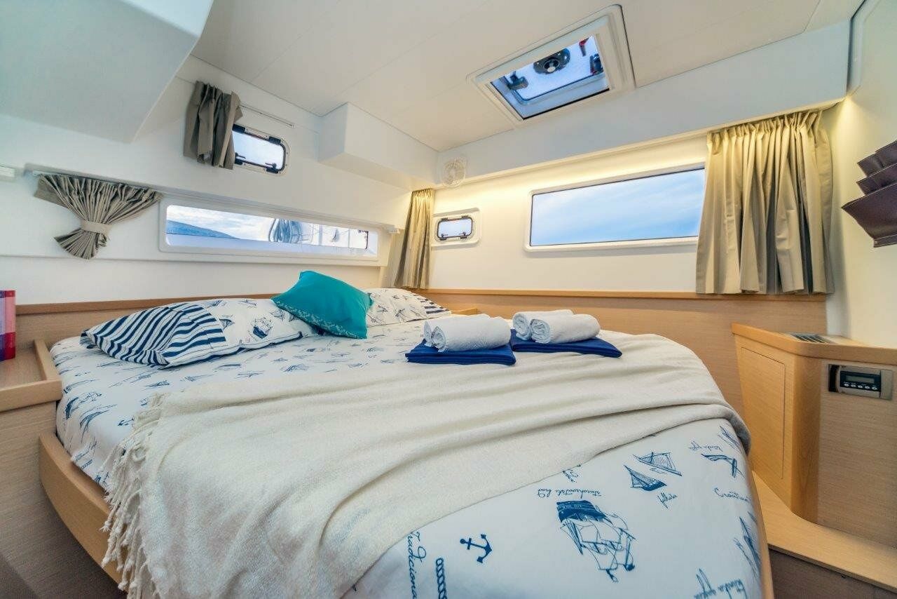 Lagoon 42 | Leggiero