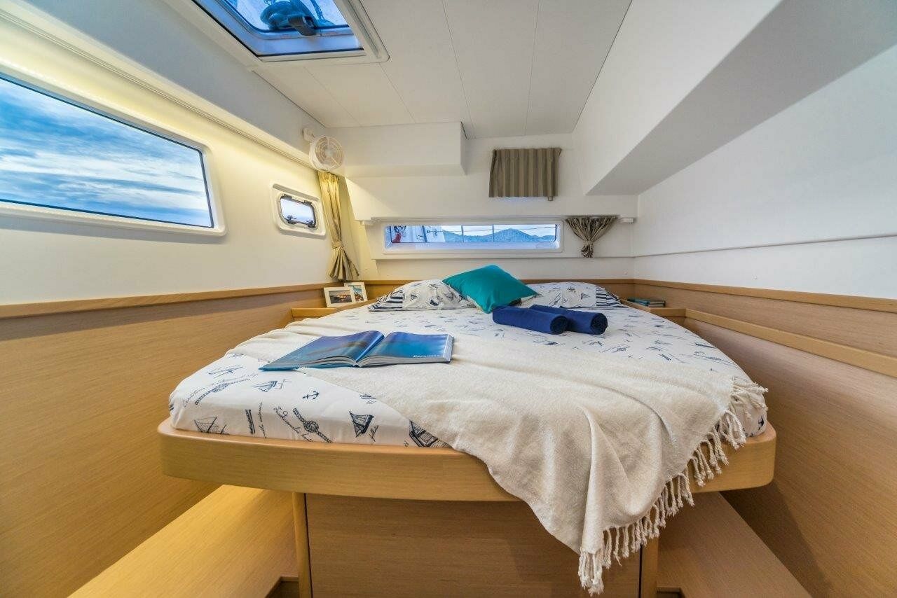 Lagoon 42 | Leggiero
