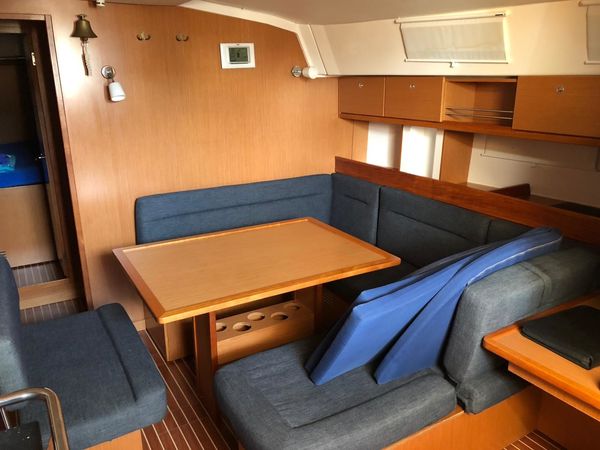 Bavaria Cruiser 45 | Bella Blue