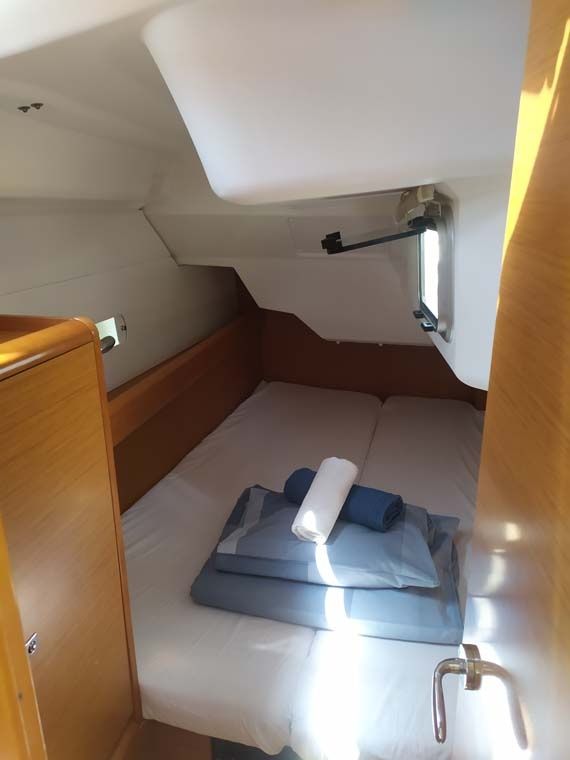Jeanneau Sun Odyssey 389 | Živjeli