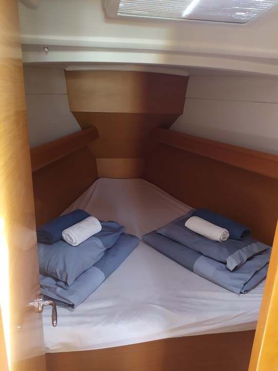 Jeanneau Sun Odyssey 389 | Živjeli