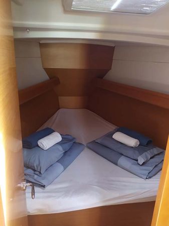 Jeanneau Sun Odyssey 389 | Živjeli