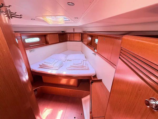 Beneteau Oceanis 46 | Juliette