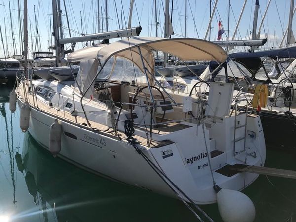 Beneteau Oceanis 43 | Magnolia