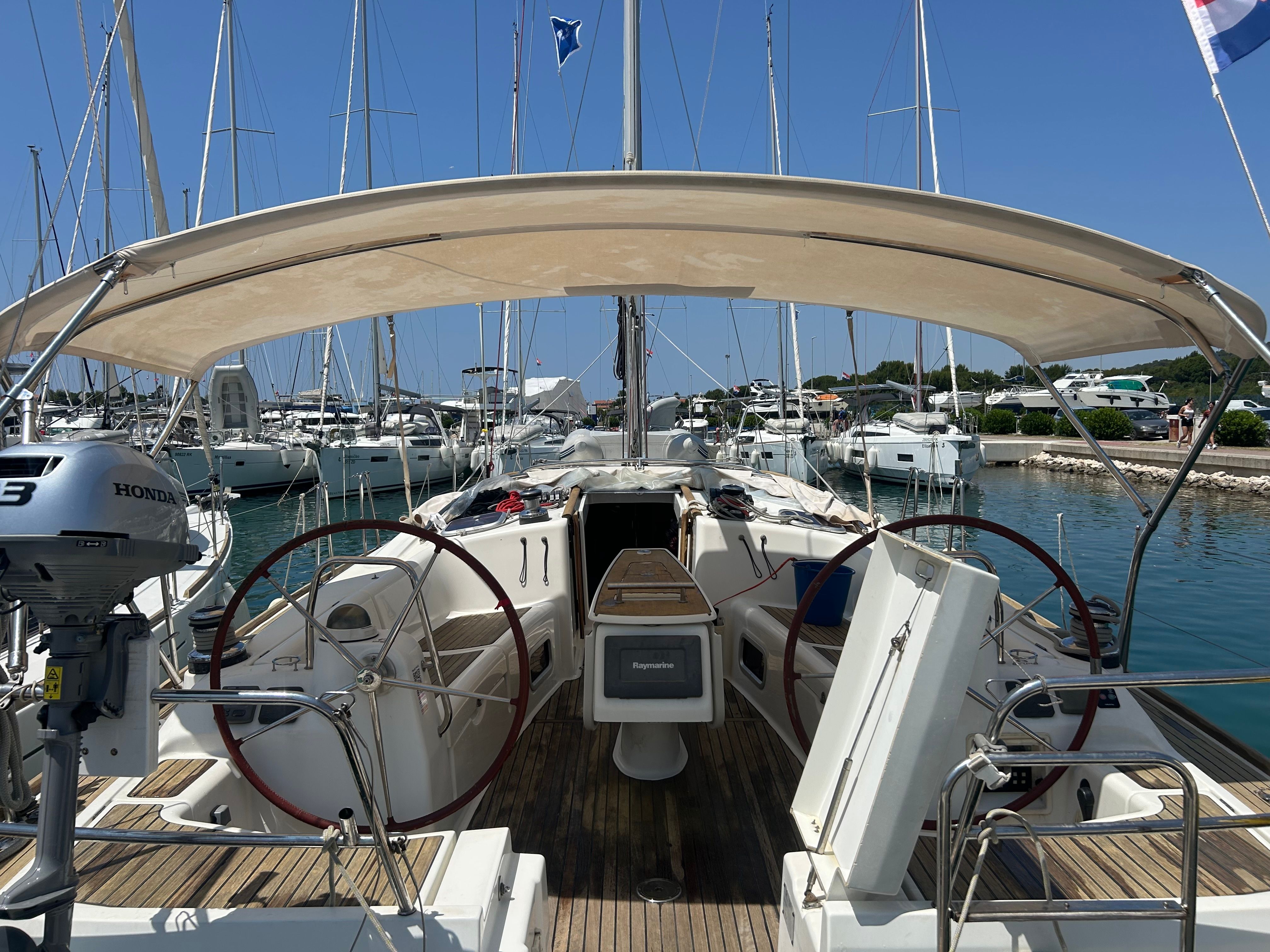 Beneteau Oceanis 43 | Magnolia