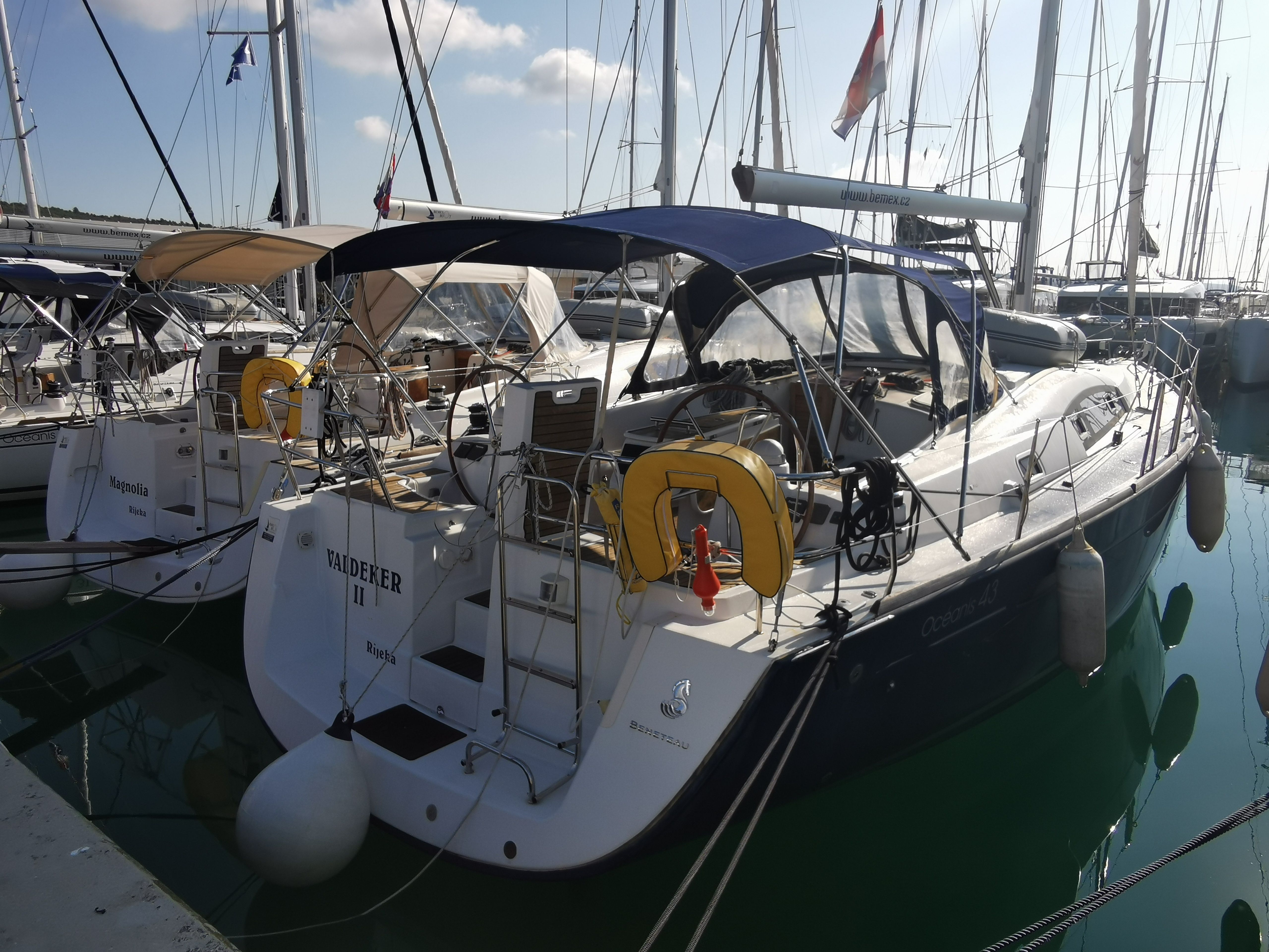 Beneteau Oceanis 43 | Valdeker 2