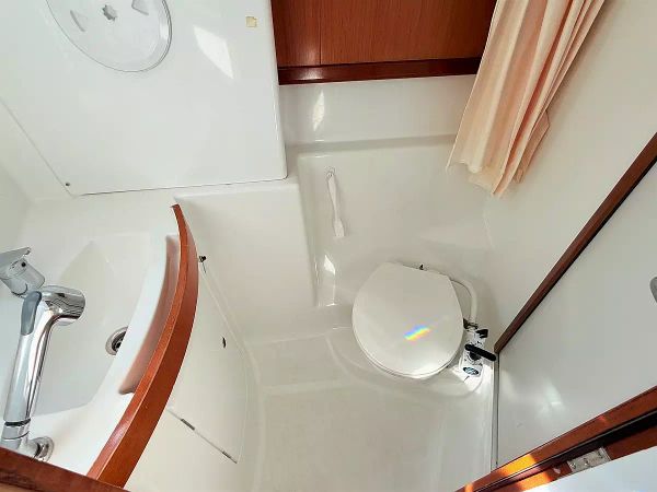 Beneteau Oceanis 43 | Blue Star 2