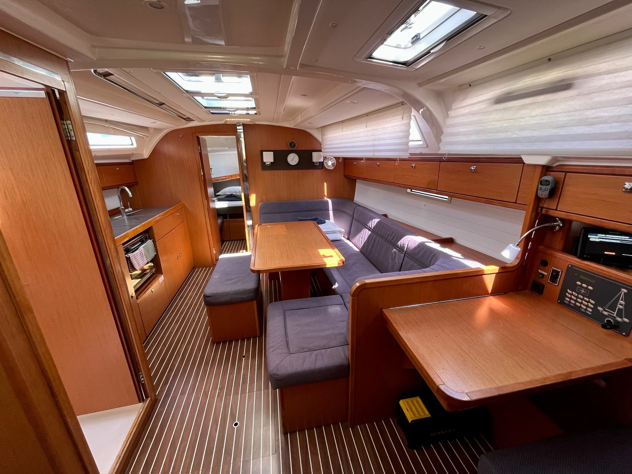 Bavaria Cruiser 41 | My Point