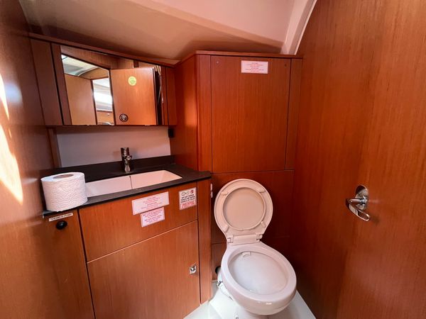 Bavaria Cruiser 41 | My Point