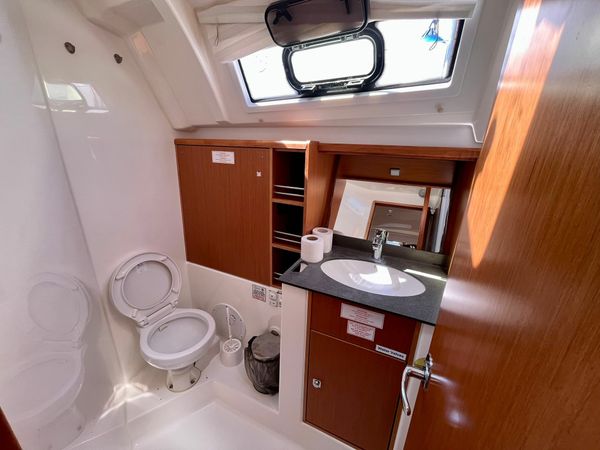 Bavaria Cruiser 41 | My Point