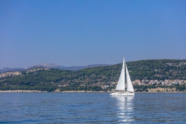 Bavaria Cruiser 46 | Solaric