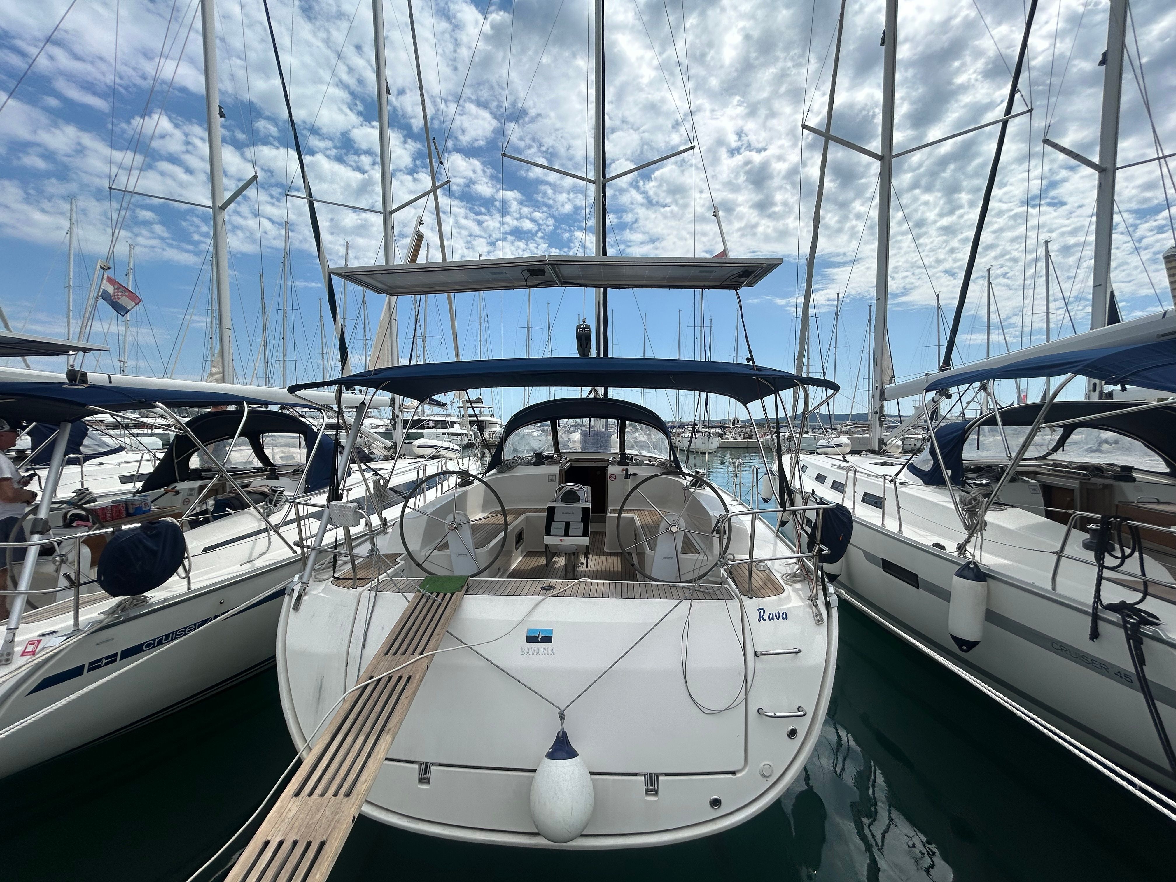 Bavaria Cruiser 46 | Rava