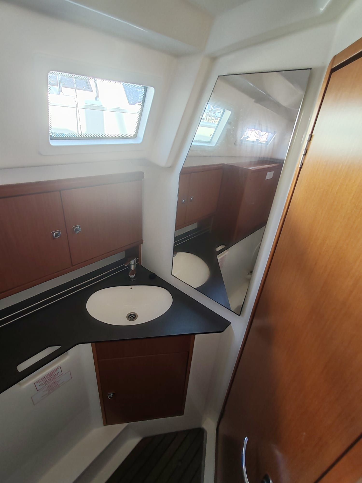Bavaria Cruiser 34 | Tintilinic
