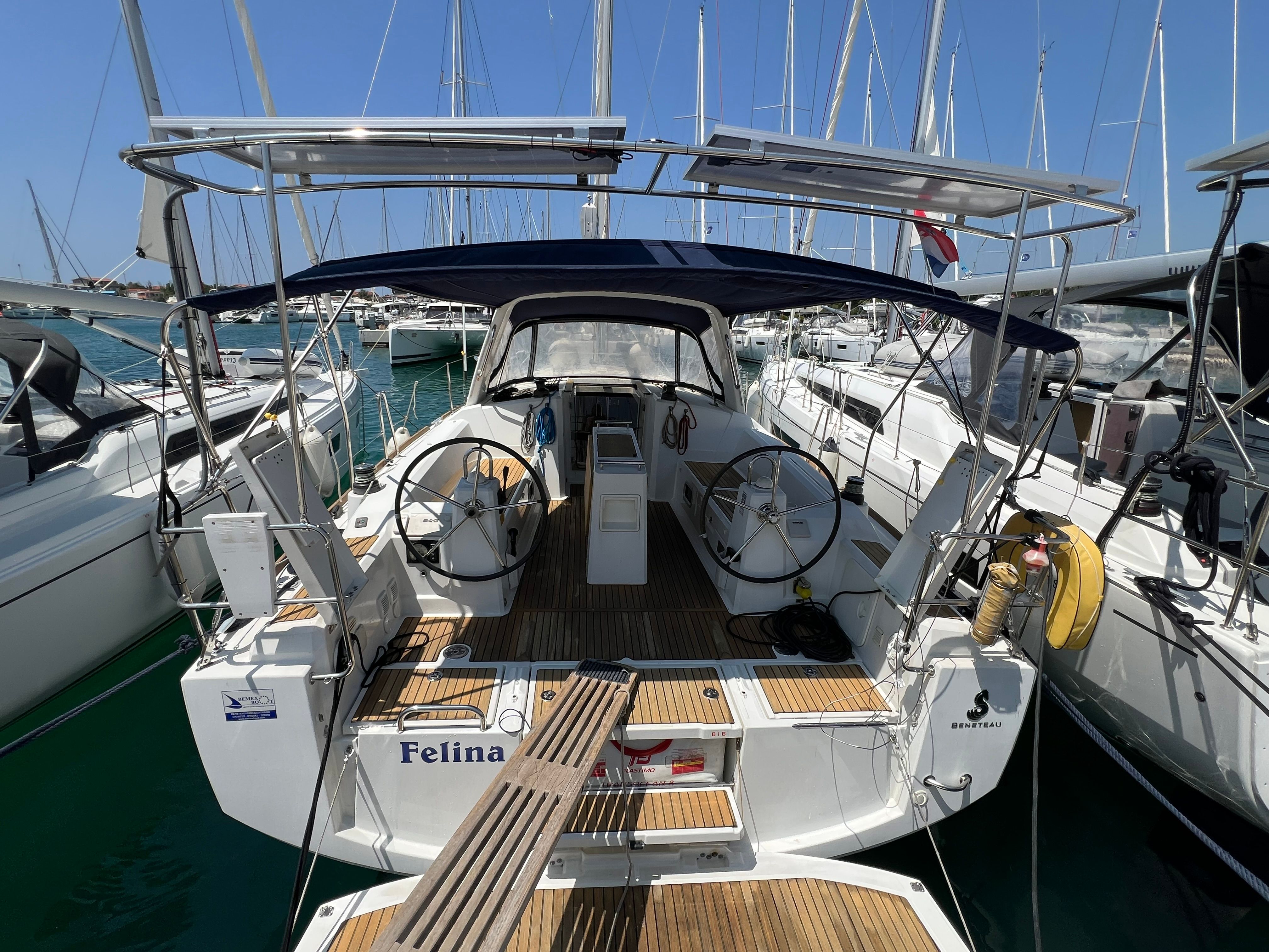 Beneteau Oceanis 38 | Felina
