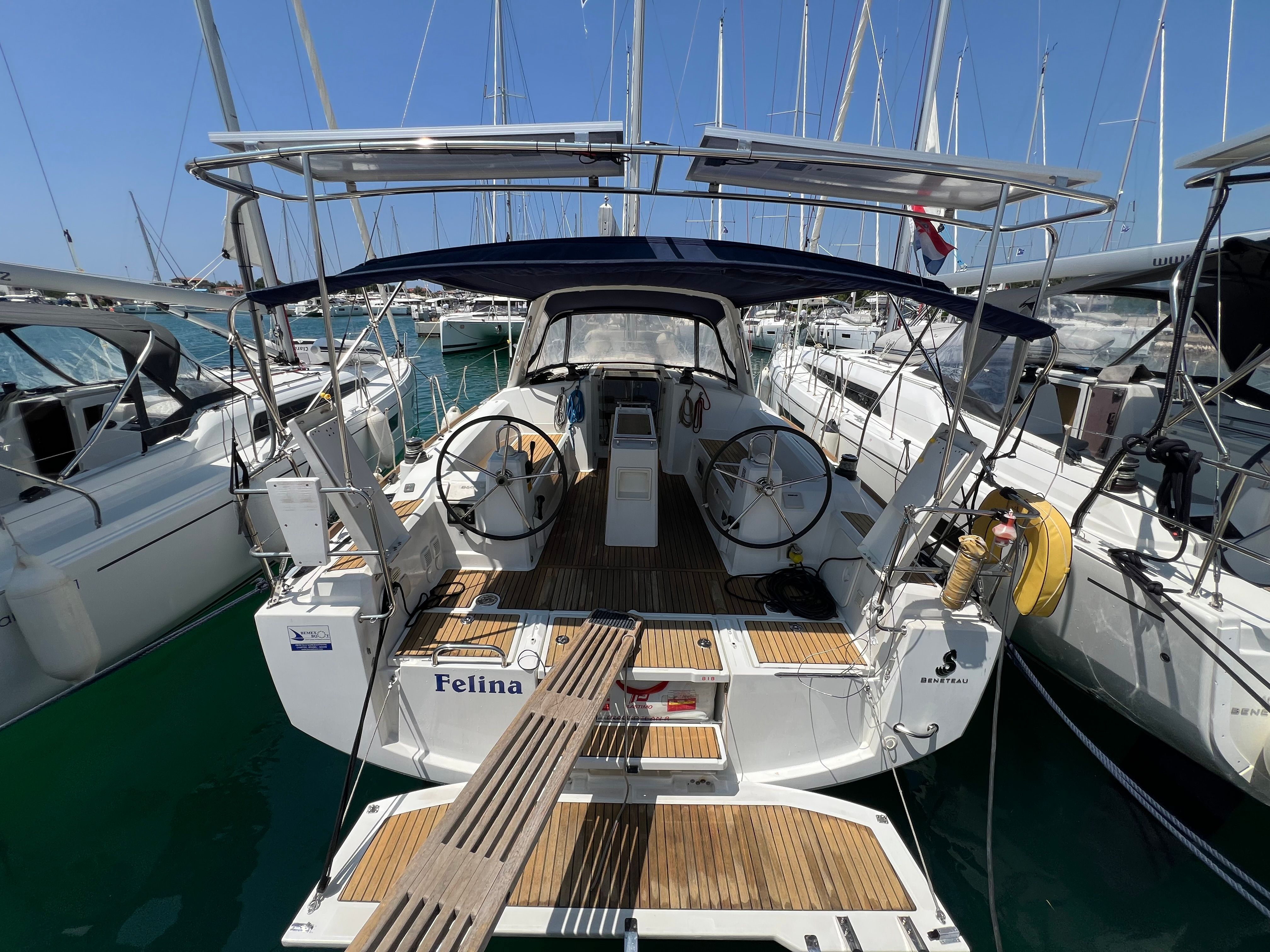 Beneteau Oceanis 38 | Felina