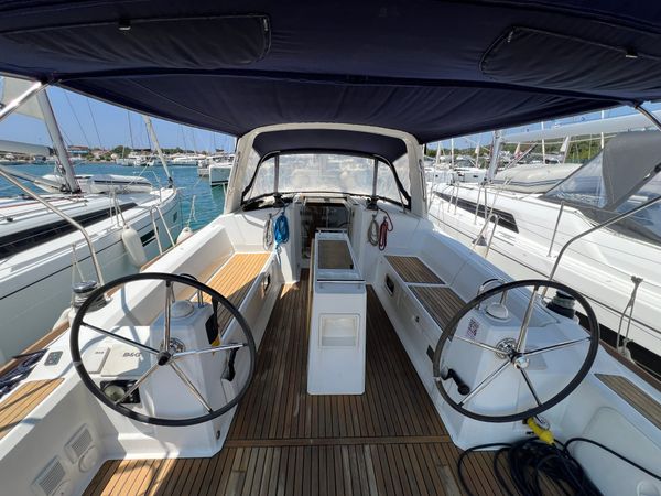 Beneteau Oceanis 38 | Felina