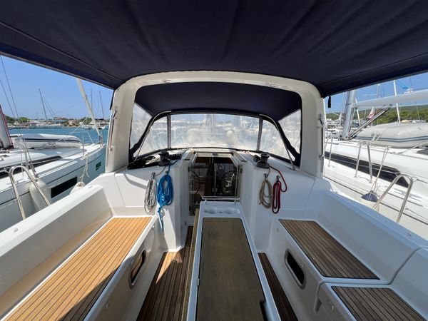 Beneteau Oceanis 38 | Felina