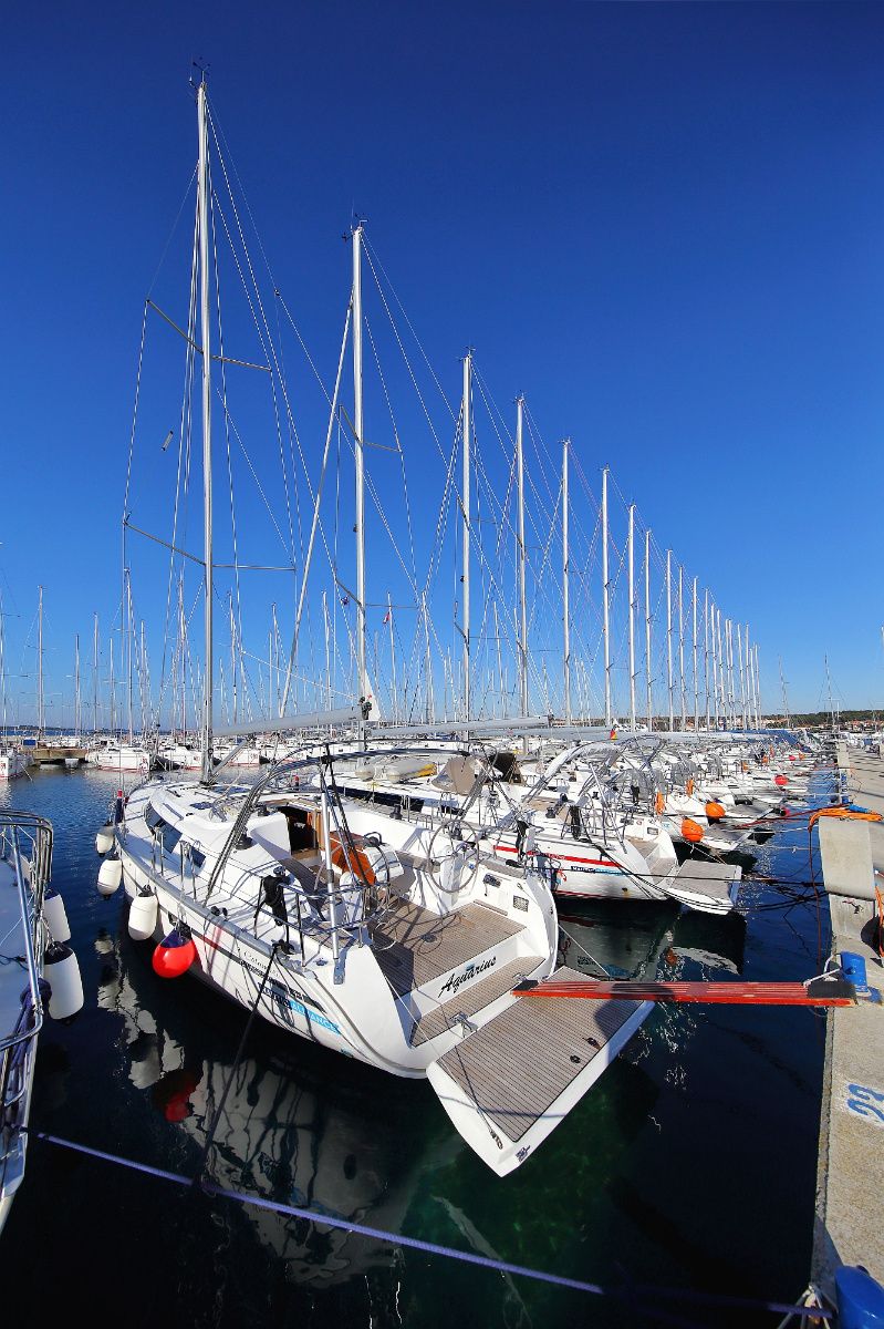 Bavaria Cruiser 41 | Aquarius