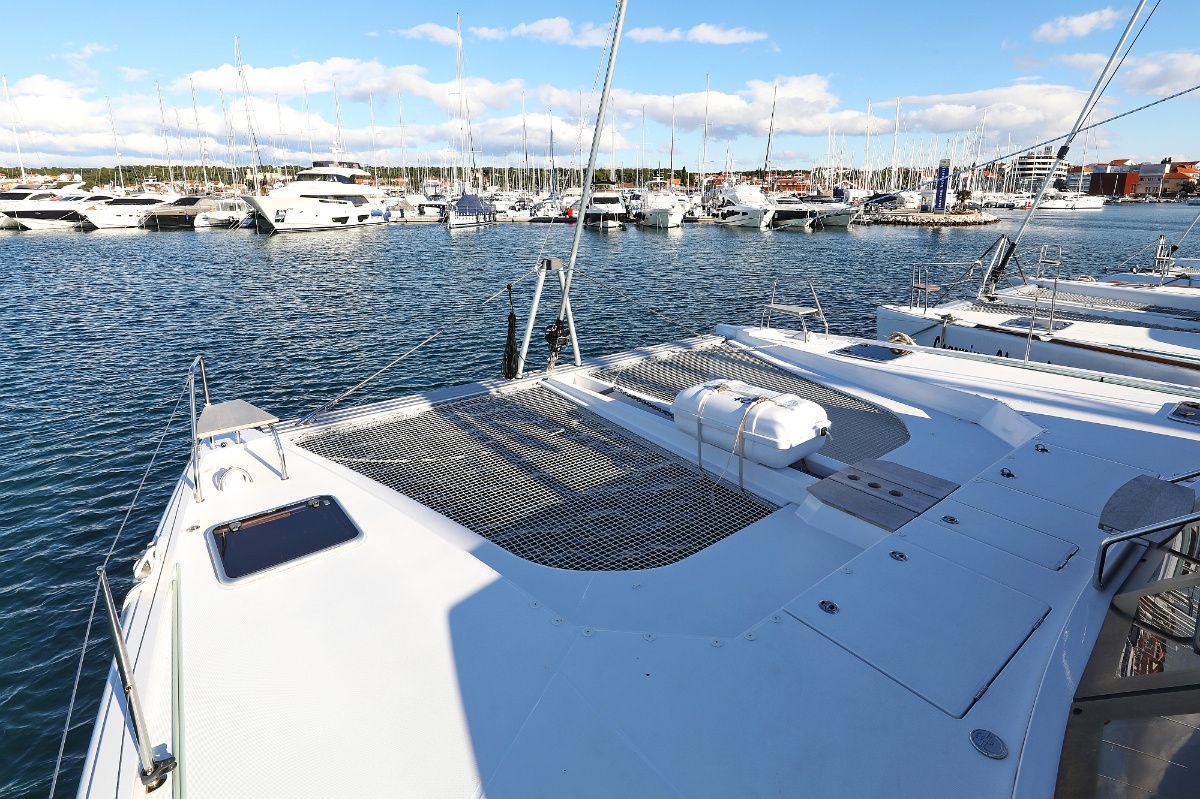 Nautitech 46 Fly | Alphabeta