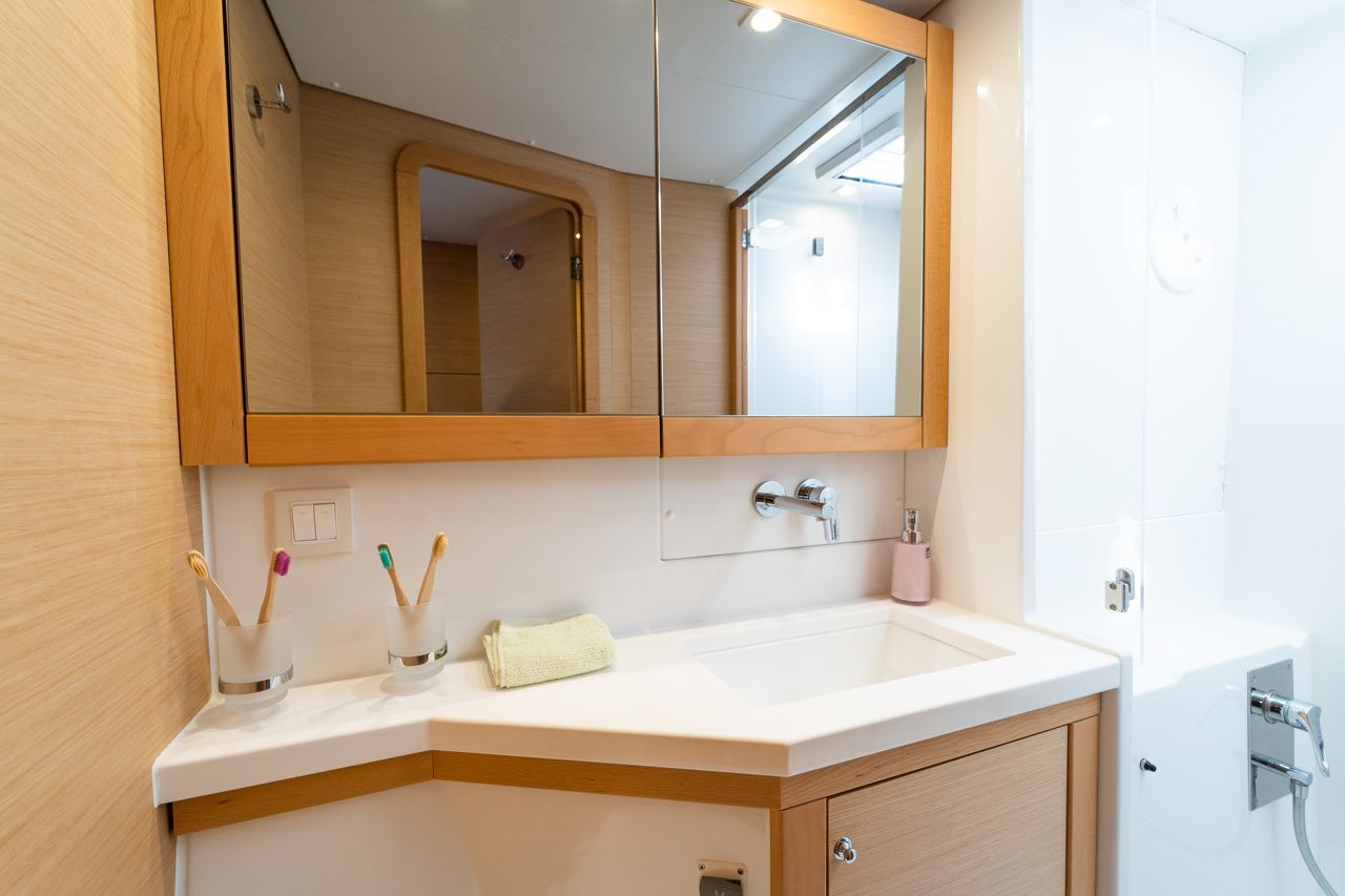 Lagoon 450 F | Julius Cesar 3